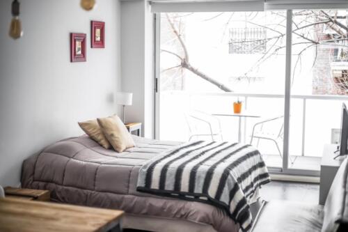 XL Studio Apart with Balcony