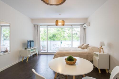 Studio Apart with Balcony apartamento 
